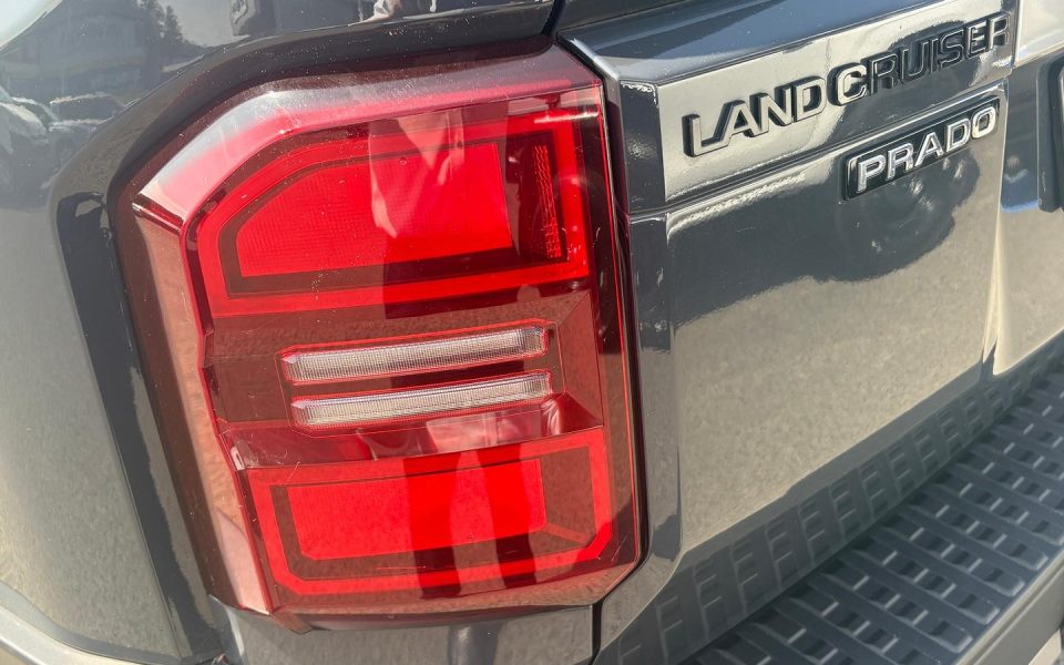 2025 Toyota Landcruiser Prado GXL