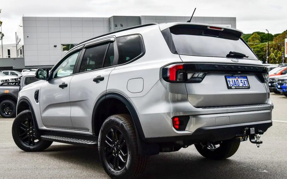 2026 Ford Everest UB 2026.50MY Active FullTime 4WD DR Aluminium 10 Speed Sports Automatic SUV