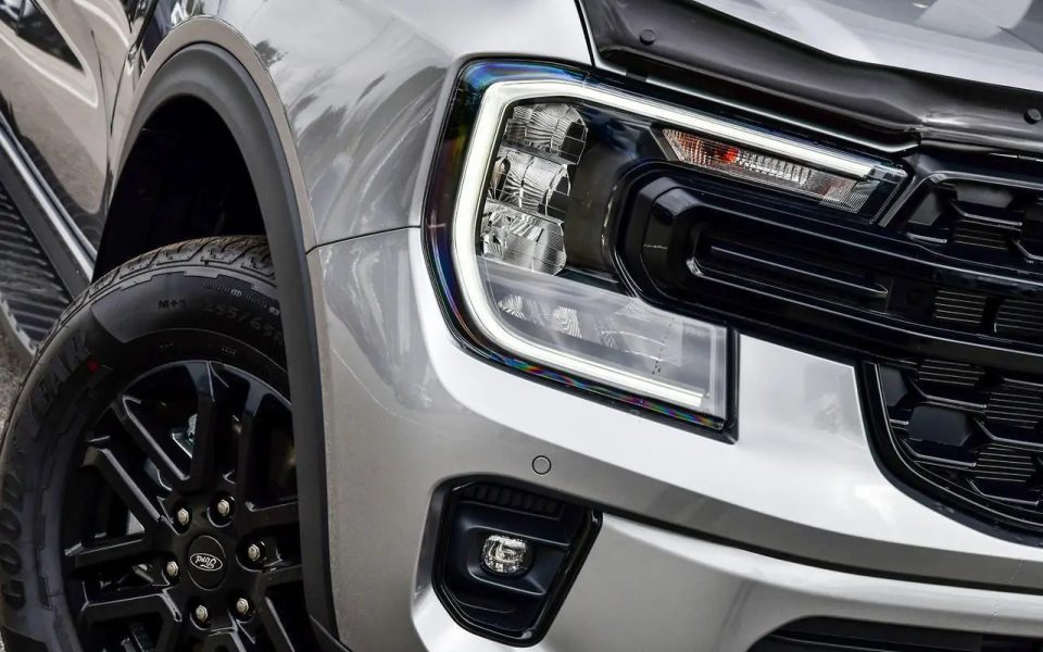2026 Ford Everest UB 2026.50MY Active FullTime 4WD DR Aluminium 10 Speed Sports Automatic SUV
