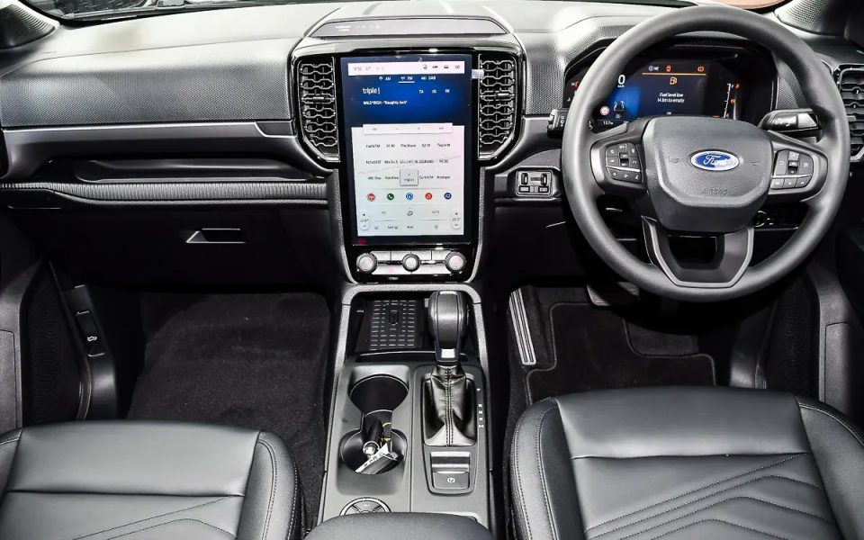 Everest 2026.50 Active 3.0L V6 10Spd Auto 4X4