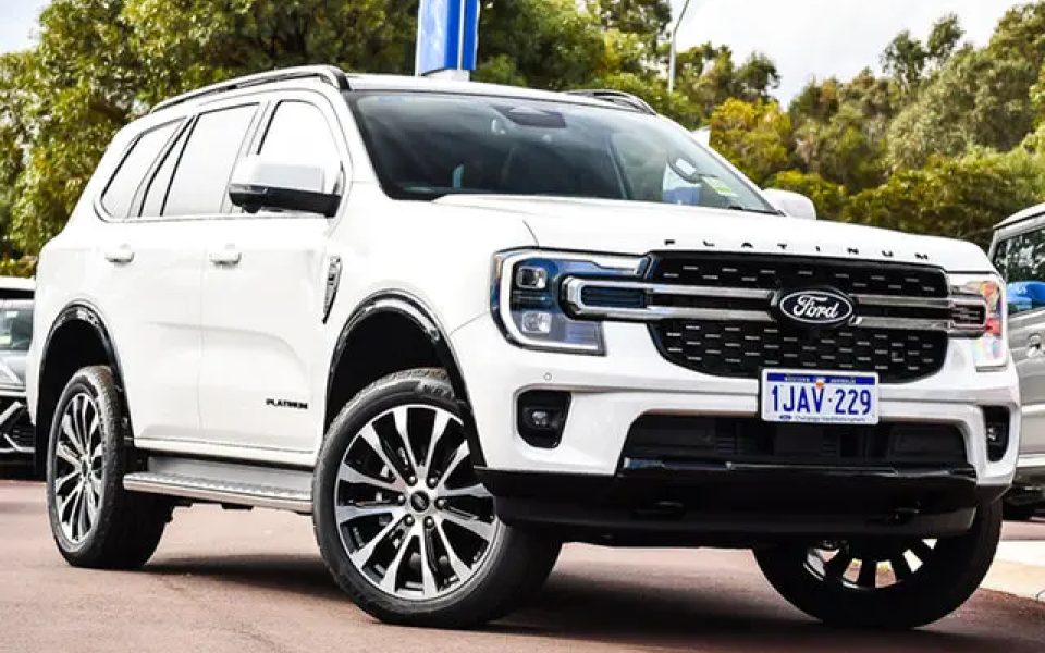 Everest 2026.50 Platinum 3.0L V6 DSL 10Spd At 4X4