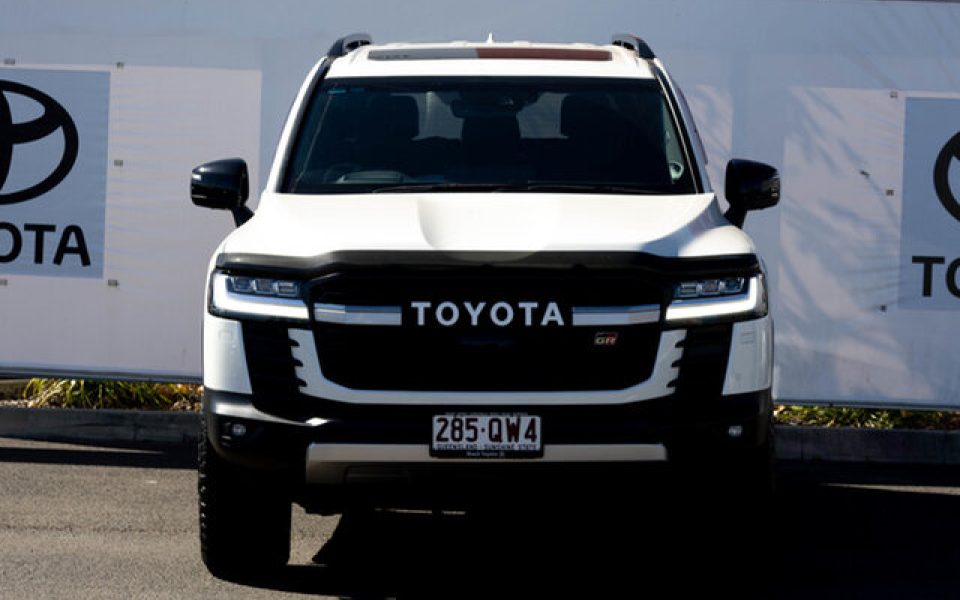 2023 Toyota Landcruiser GR-S