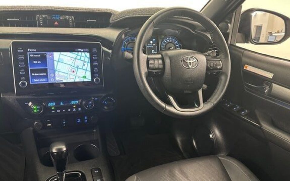 2022 Toyota Hilux Rugged X