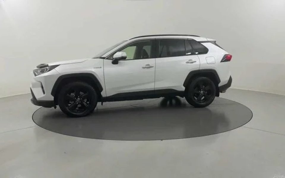 2020 Toyota RAV4 Cruiser 2WD