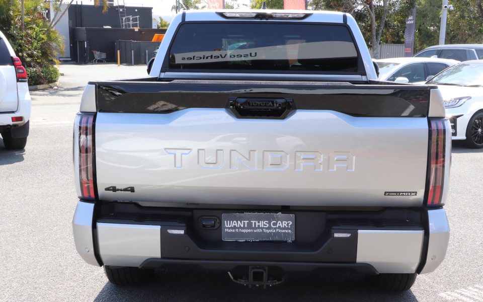 2025 Toyota Tundra Platinum