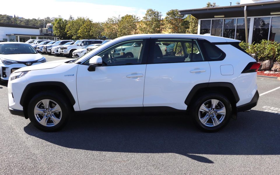 2024 Toyota RAV4 Hybrid GX-2WD