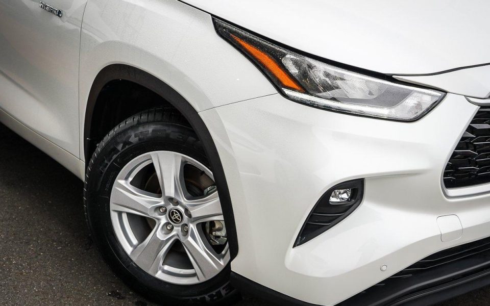 2022 Toyota Kluger Hybrid GX AWD