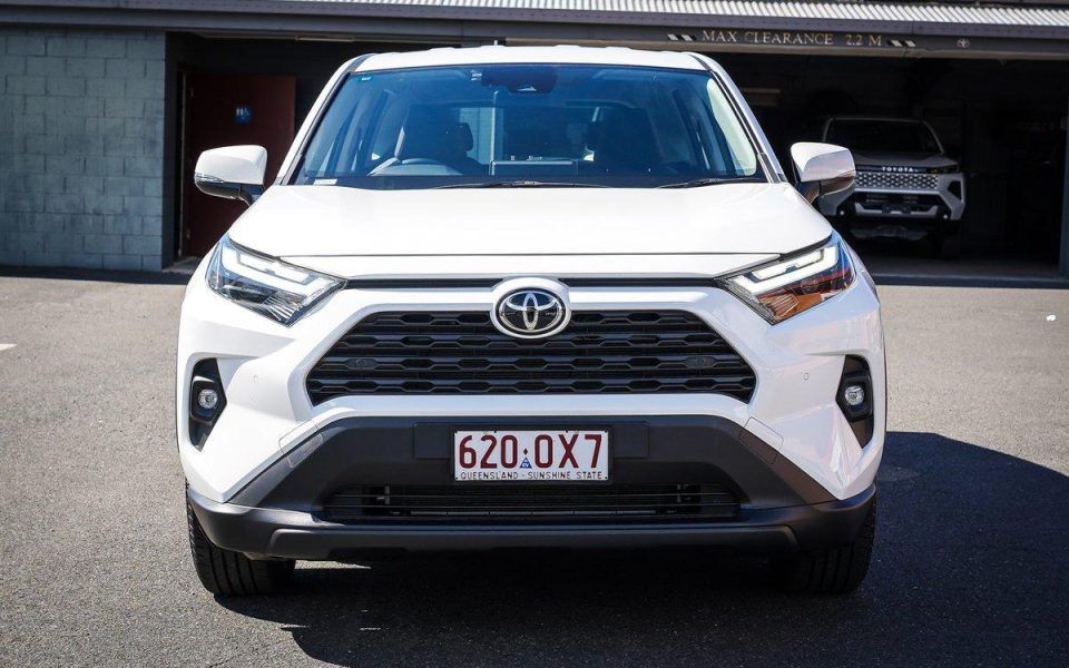 2025 Toyota RAV 4 Hybrid GX AWD