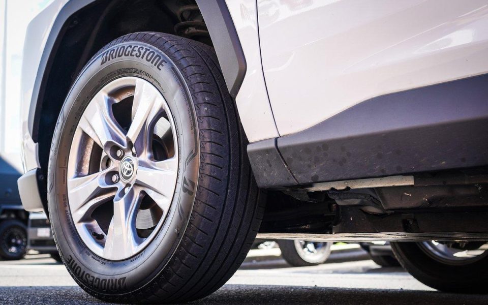 2025 Toyota RAV 4 Hybrid GX AWD