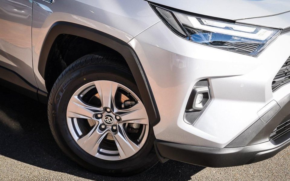 2024 Toyota RAV4 GX AWD
