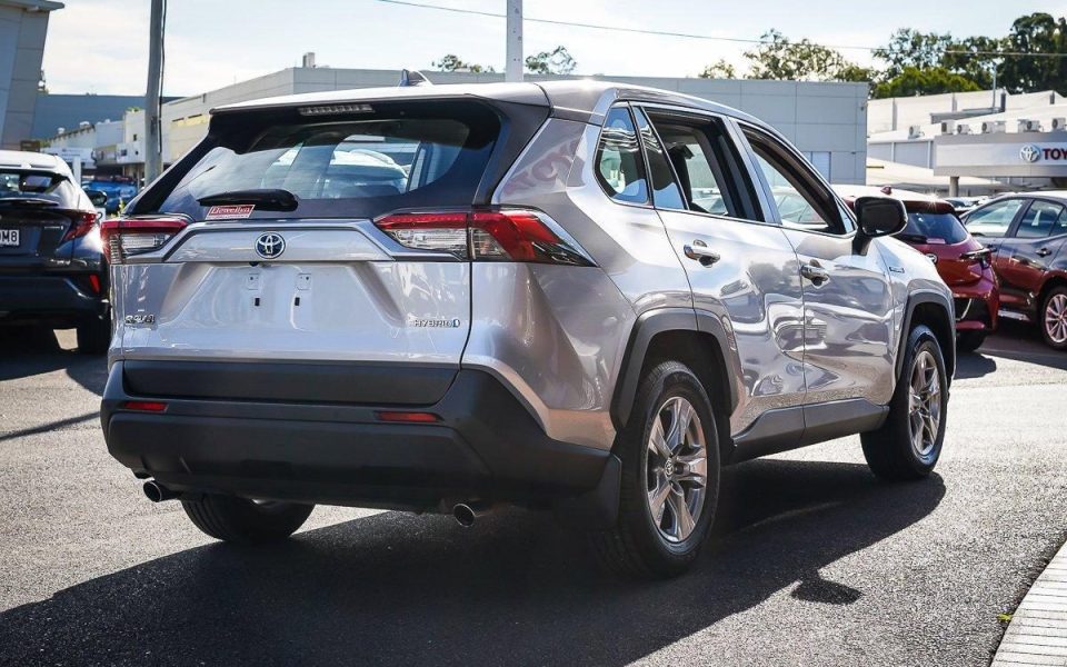2024 Toyota RAV4 GX AWD