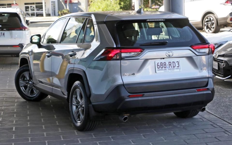2025 Toyota RAV4 Hybrid GX AWD