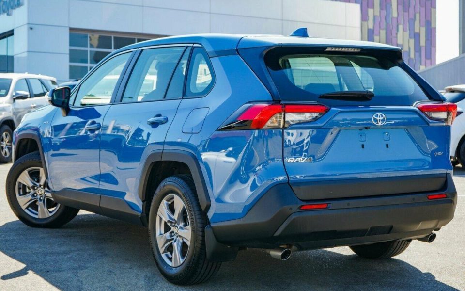 2025 Toyota RAV4 Hybrid GX-2WD