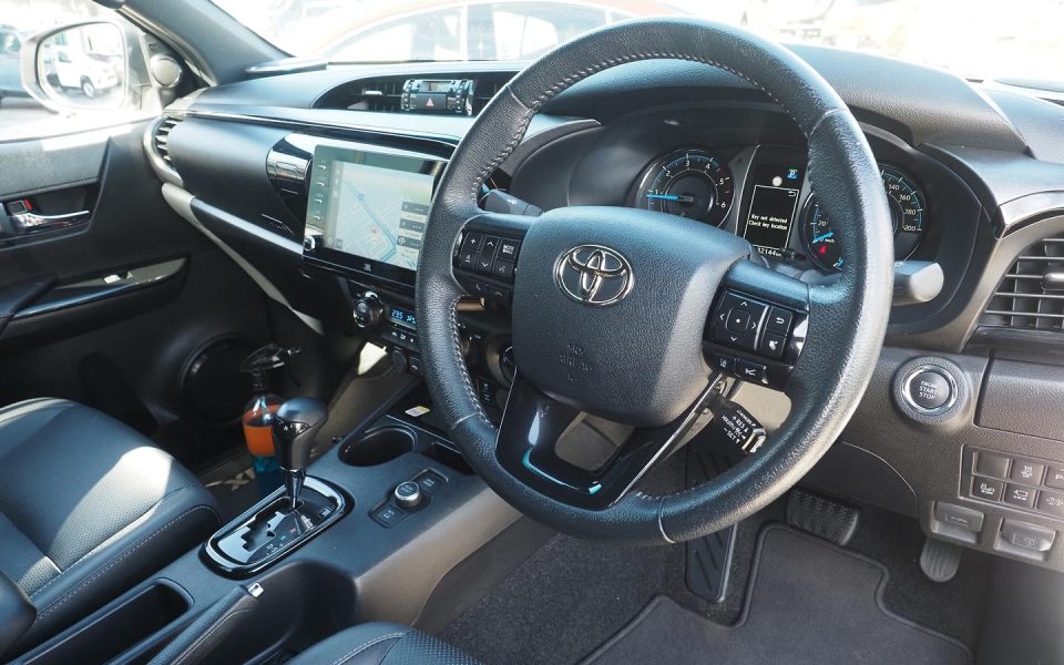 2025 Toyota Hilux 4x4 Rogue
