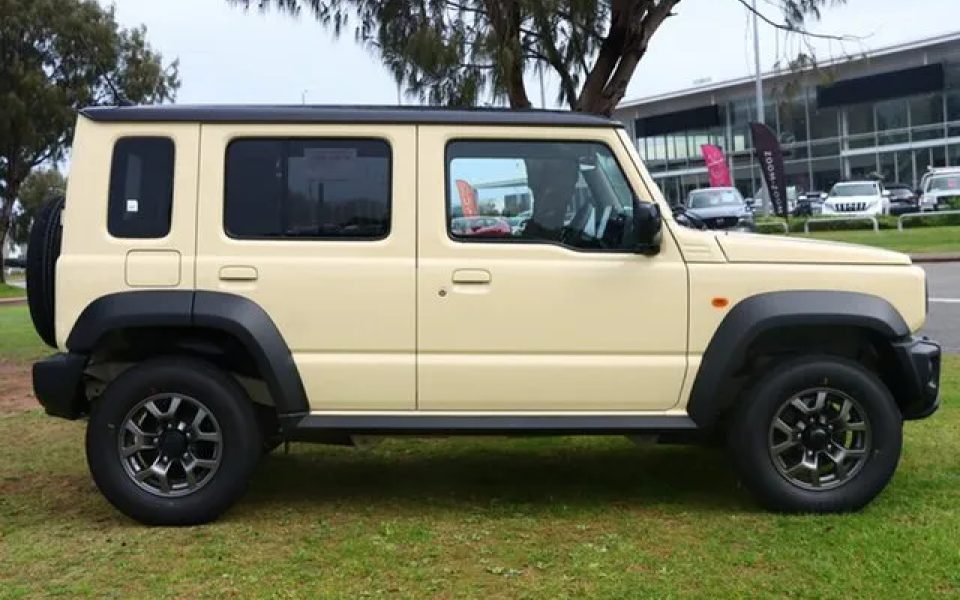2026 Suzuki Jimny JC74 XL Chiffon Ivory & Bluish Black 5 Speed Manual Wagon