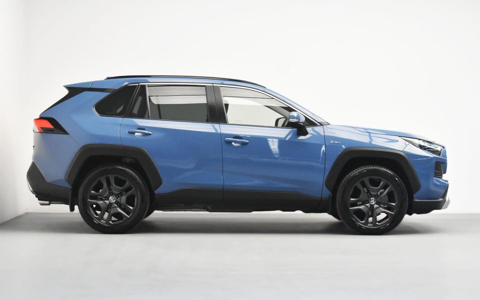 2025 Toyota RAV4 Edge AWD
