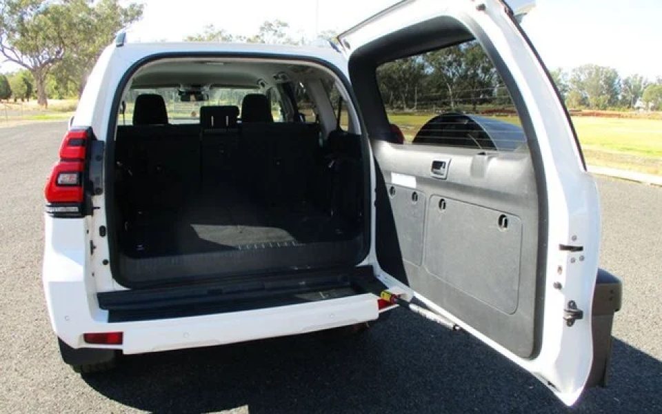 2023 Toyota Landcruiser Prado GXL