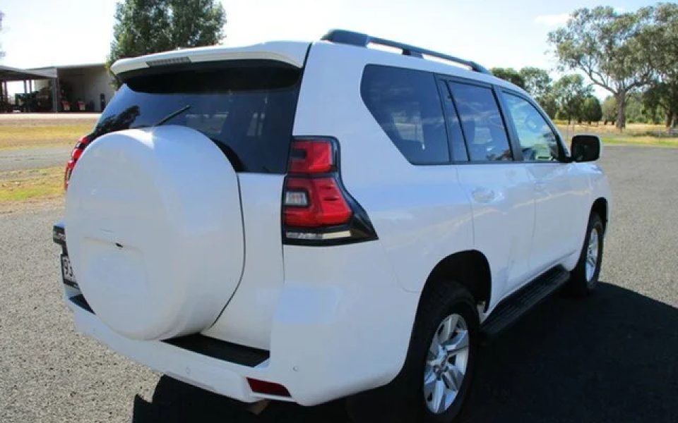 2023 Toyota Landcruiser Prado GXL
