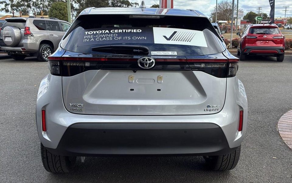 2025 Toyota Yaris Cross Hybrid Urban