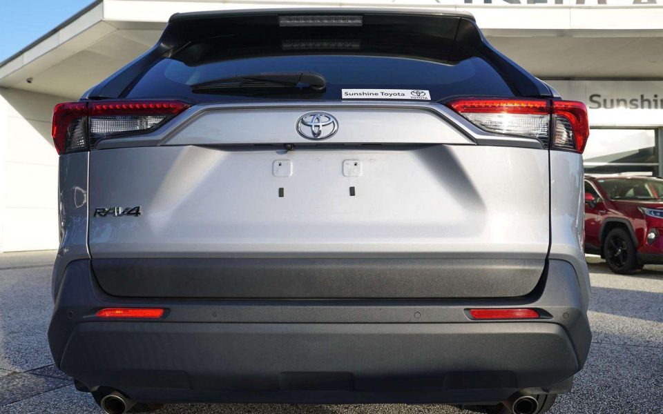 2023 Toyota RAV4 GX-2WD