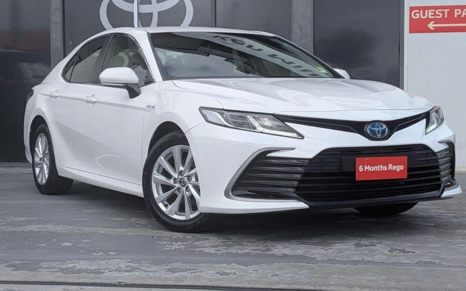 2024 Toyota Camry Hybrid Ascent