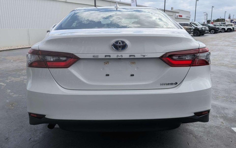 2024 Toyota Camry Hybrid Ascent