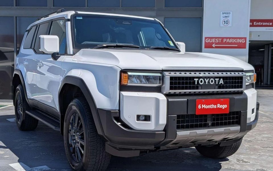 2024 Toyota Prado GXL