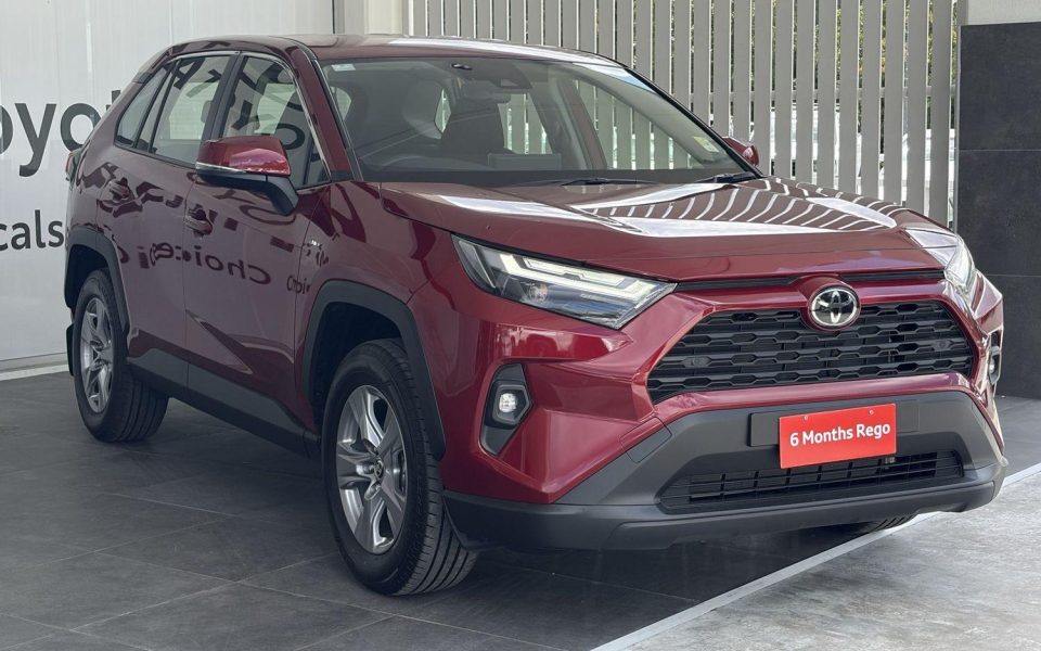 2025 Toyota RAV4 GX-2WD