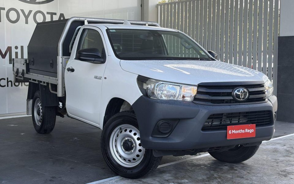2023 Toyota Hilux Workmate