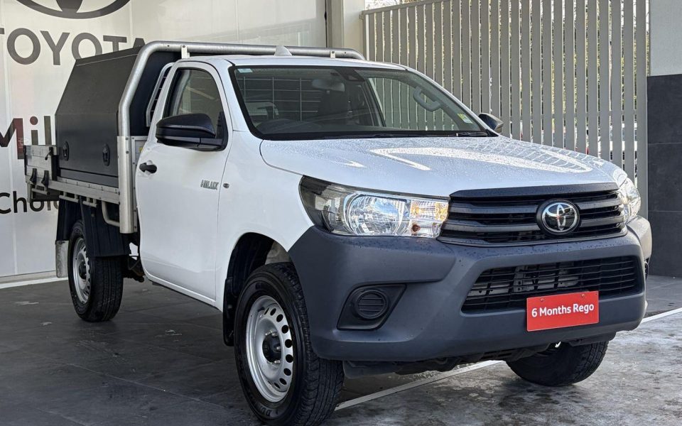 2023 Toyota Hilux Workmate