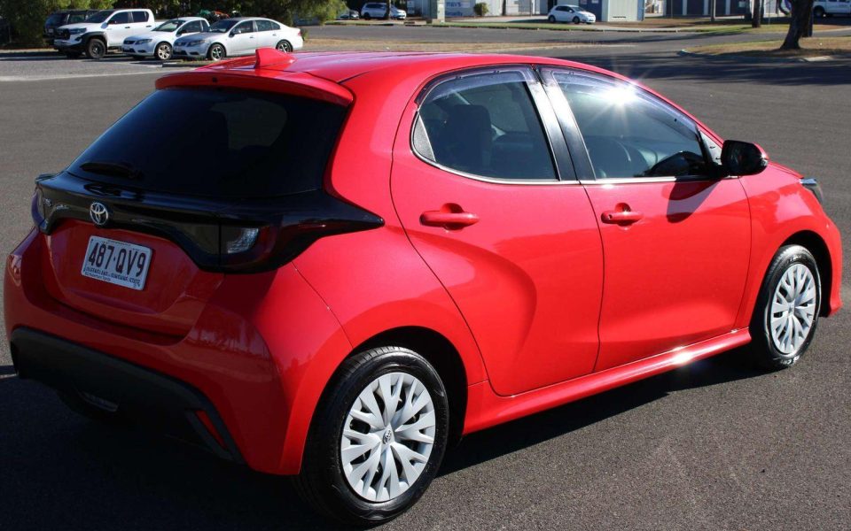 2021 Toyota Yaris Ascent Sport