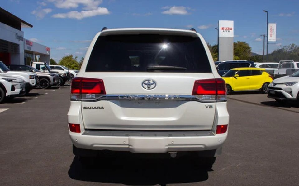 2019 Toyota Landcruiser Sahara