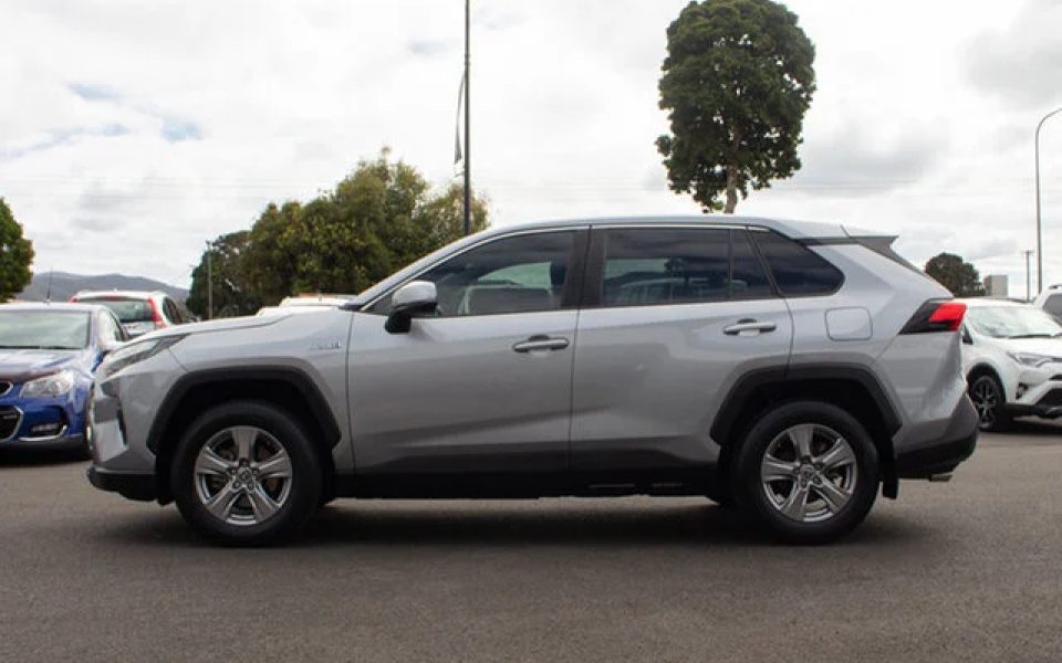 2023 Toyota Rav4 Hybrid GX-2WD