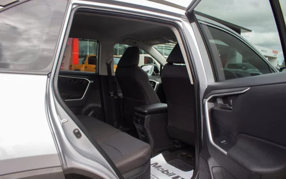 2023 Toyota Rav4 Hybrid GX-2WD