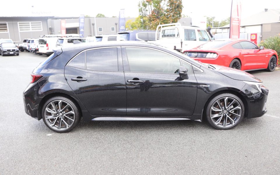 2022 Toyota Corolla Hatch Hybrid ZR