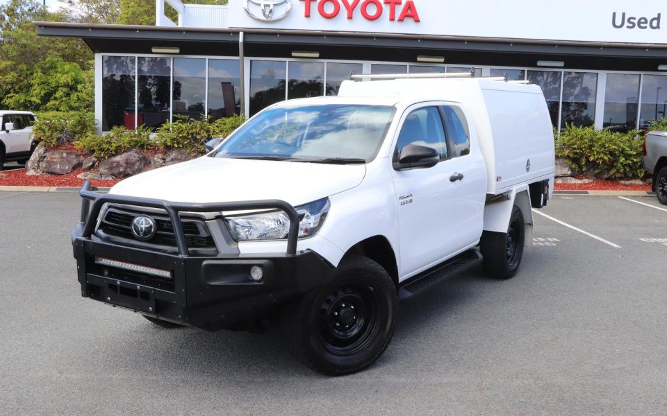 2022 Toyota Hilux 4x4 SR