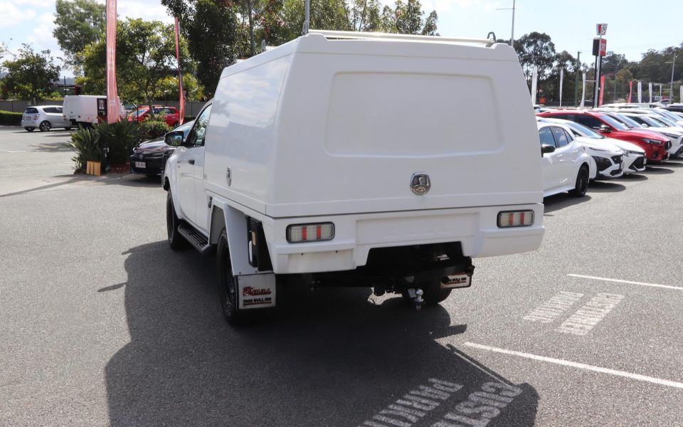 2022 Toyota Hilux 4x4 SR