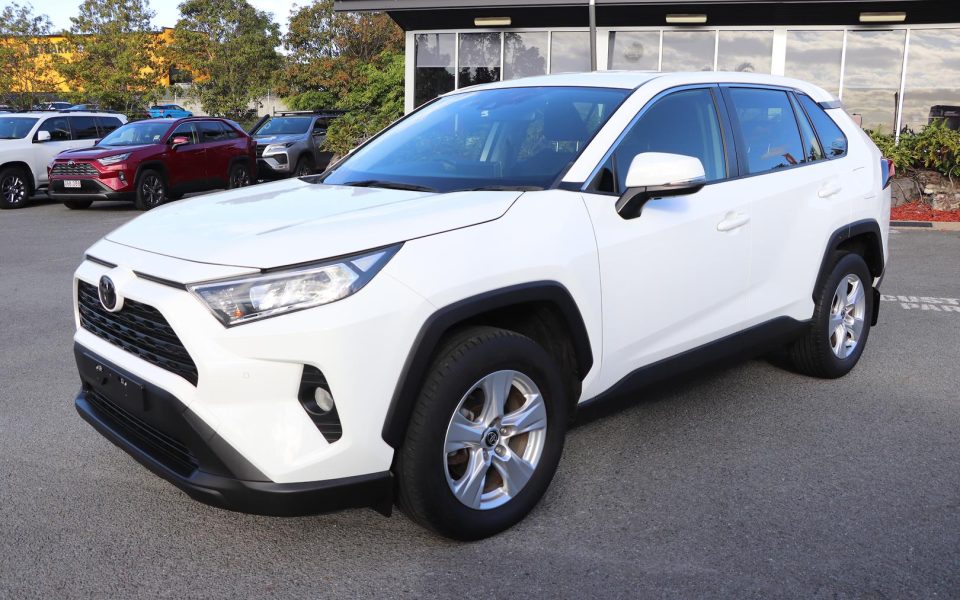 2020 Toyota RAV4 GX-2WD