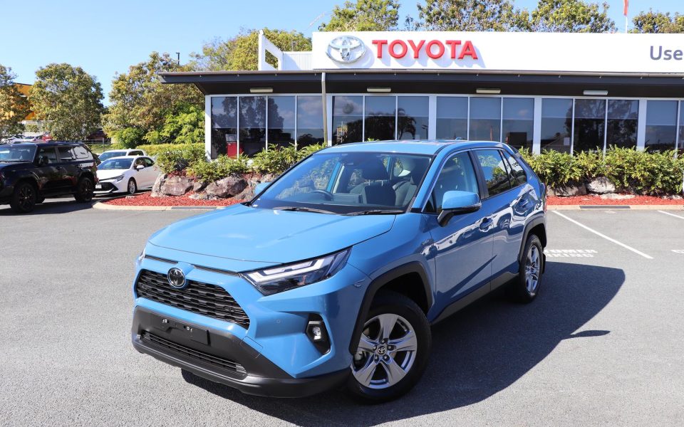 2025 Toyota RAV4 GX-2WD