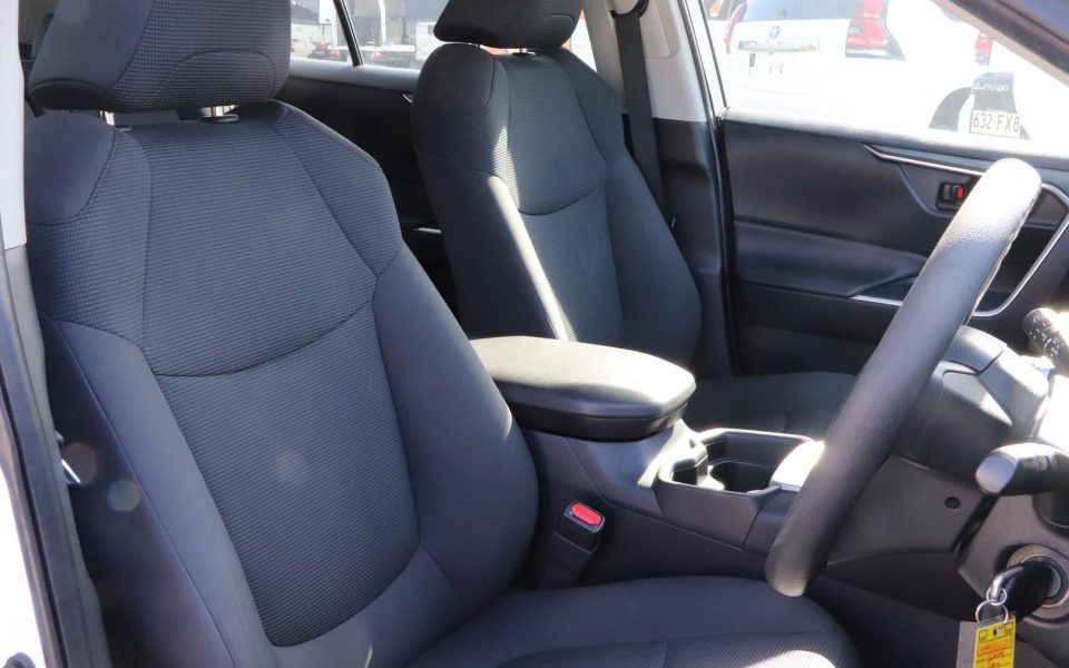 2019 Toyota RAV4 GX-2WD