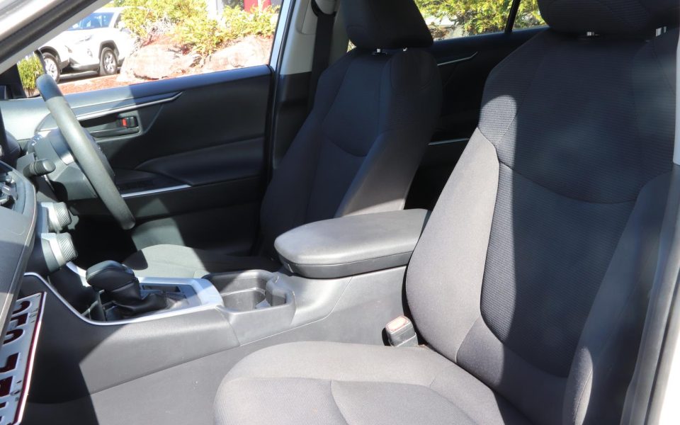 2019 Toyota RAV4 GX-2WD