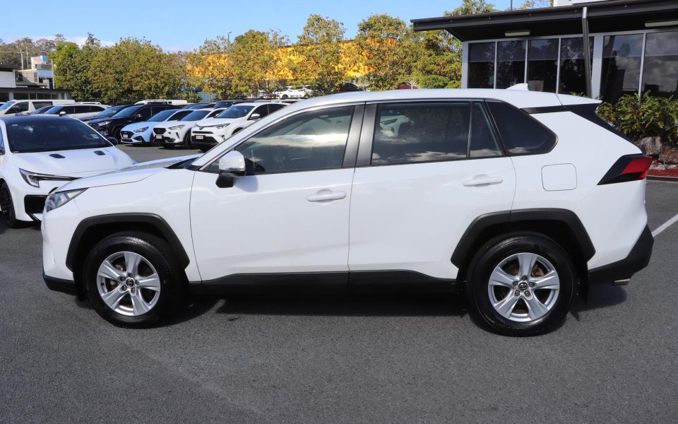 2019 Toyota RAV4 GX-2WD