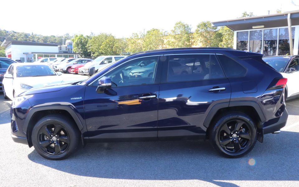 2019 Toyota RAV4 Cruiser-AWD
