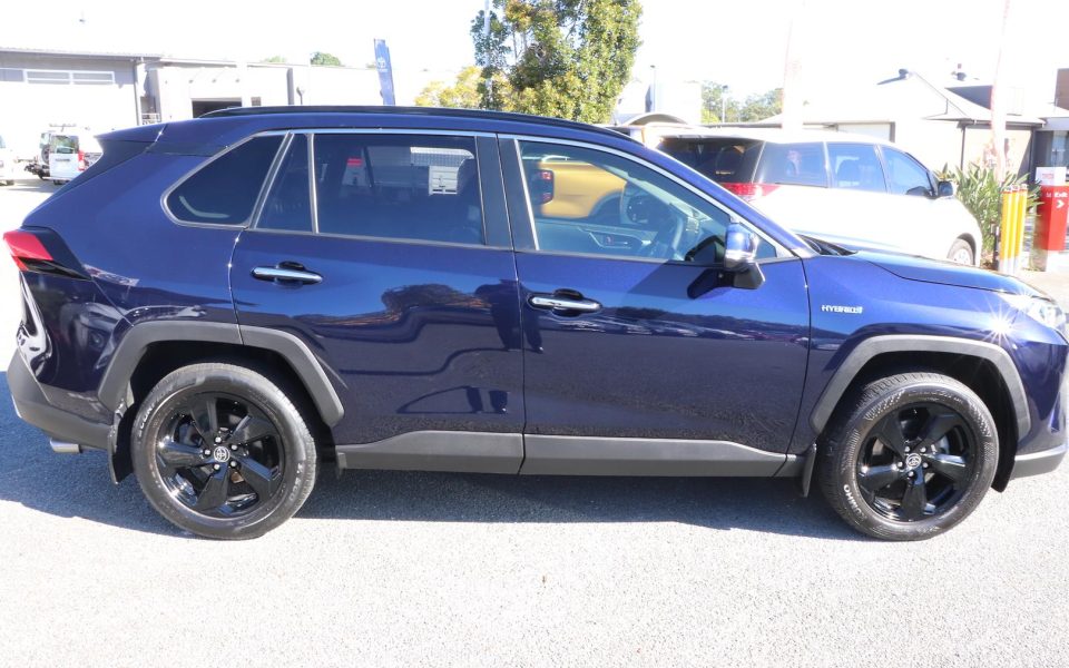 2019 Toyota RAV4 Cruiser-AWD