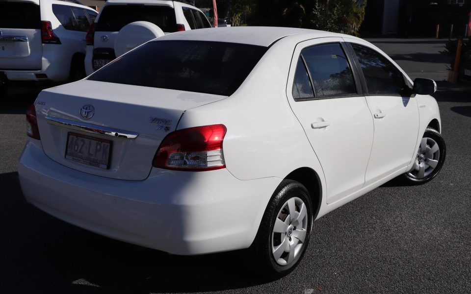 2009 Toyota Yaris YRS