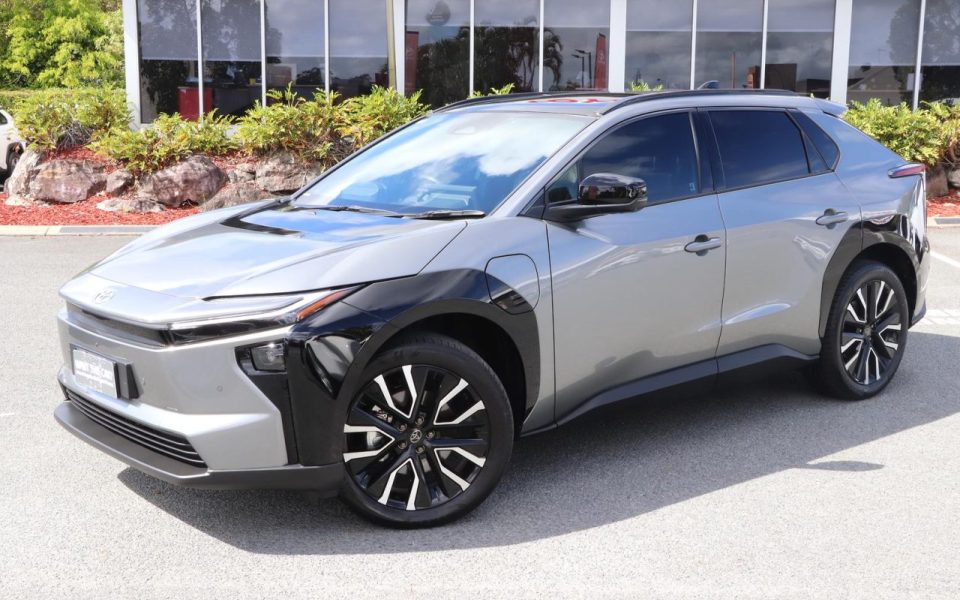 2025 Toyota bZ4X Standard AWD