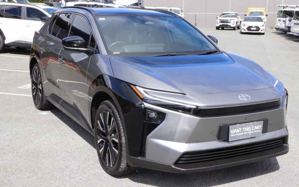 2025 Toyota bZ4X Standard AWD