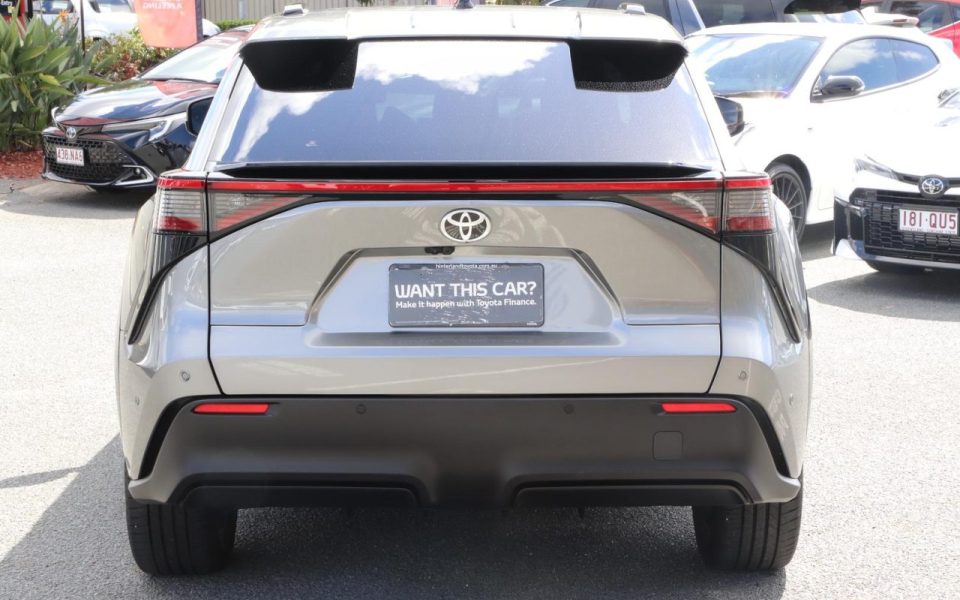 2025 Toyota bZ4X Standard AWD
