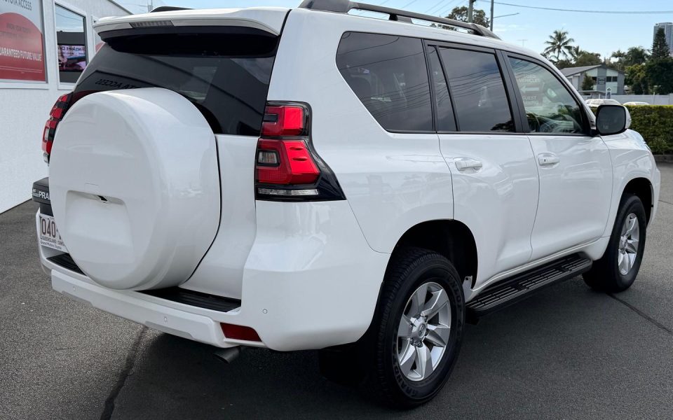 2023 Toyota Landcruiser Prado GXL