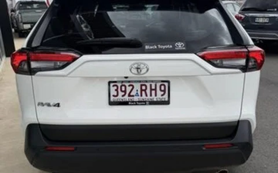 2023 Toyota RAV4 GX-2WD